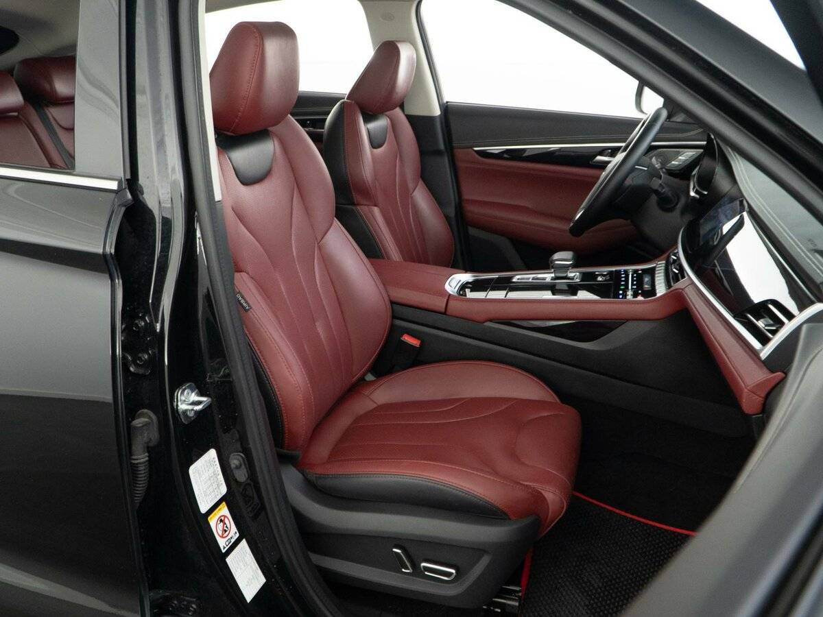 Changan CS85