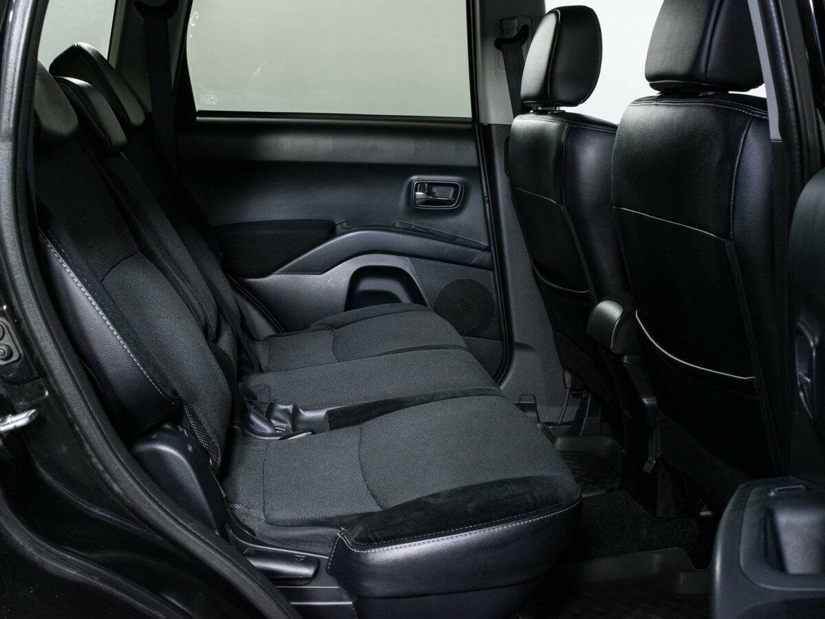 Peugeot 4007 2011