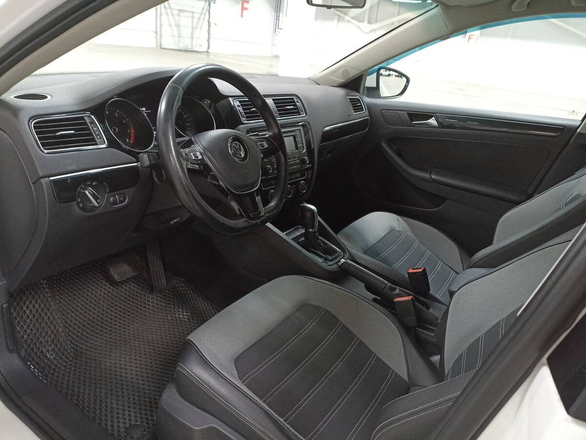 Volkswagen Jetta 2015
