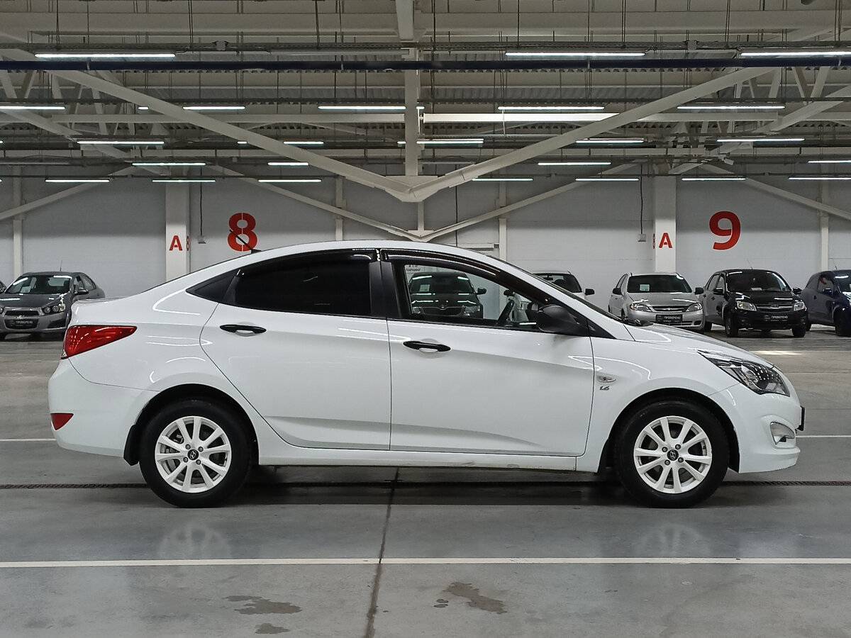 Hyundai Solaris 2015