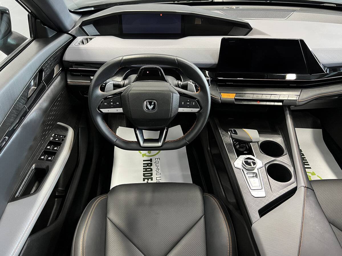 Changan UNI-V 2023