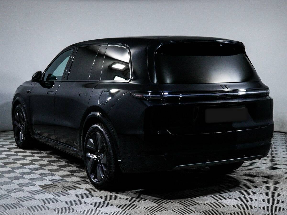 Li Auto (Lixiang) L9 2023