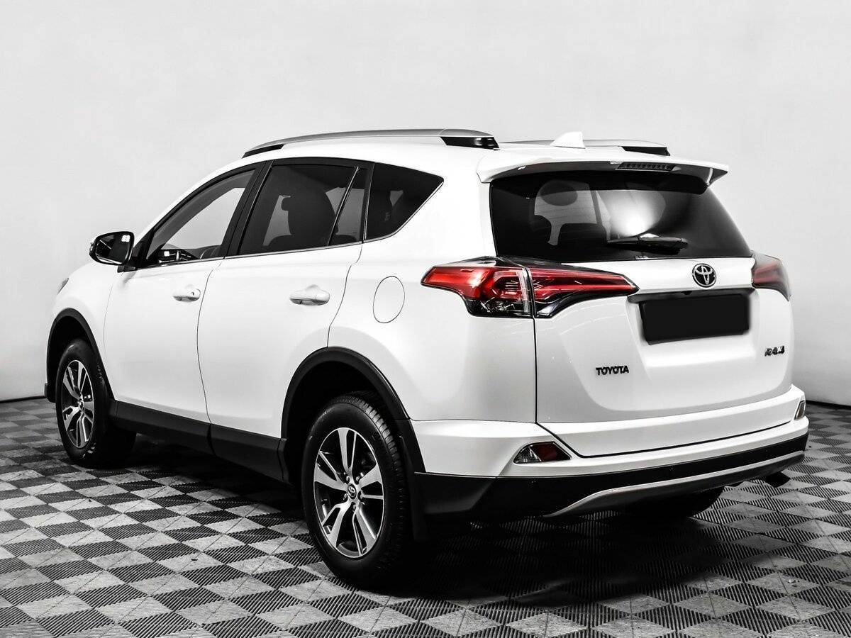 Toyota RAV4 2017