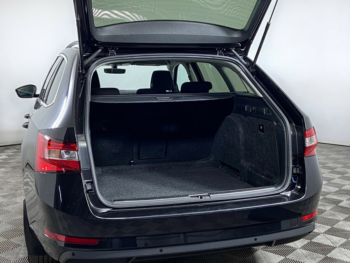 Skoda Superb 2020