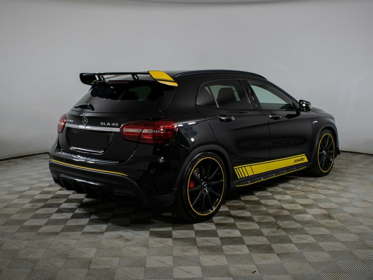 Mercedes-Benz GLA AMG