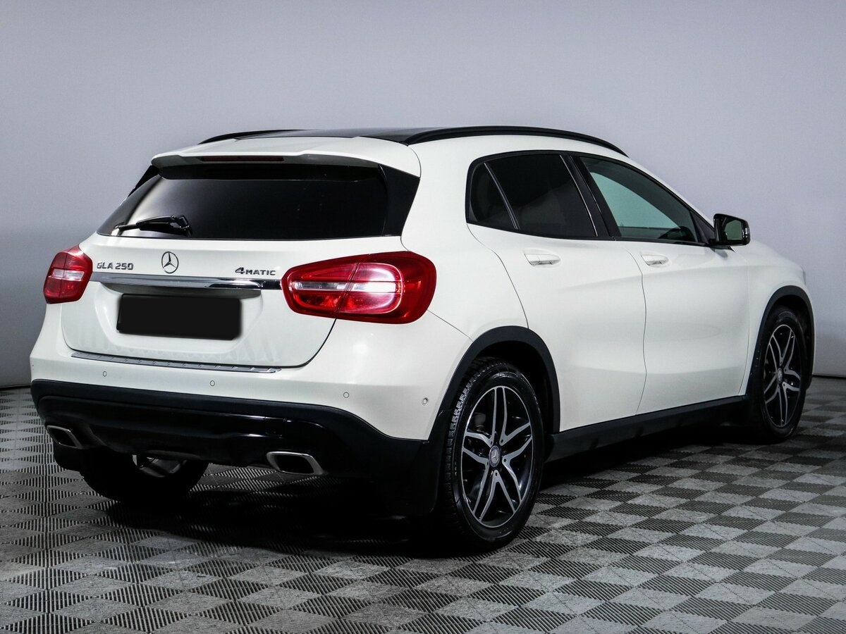 Mercedes-Benz GLA 2015