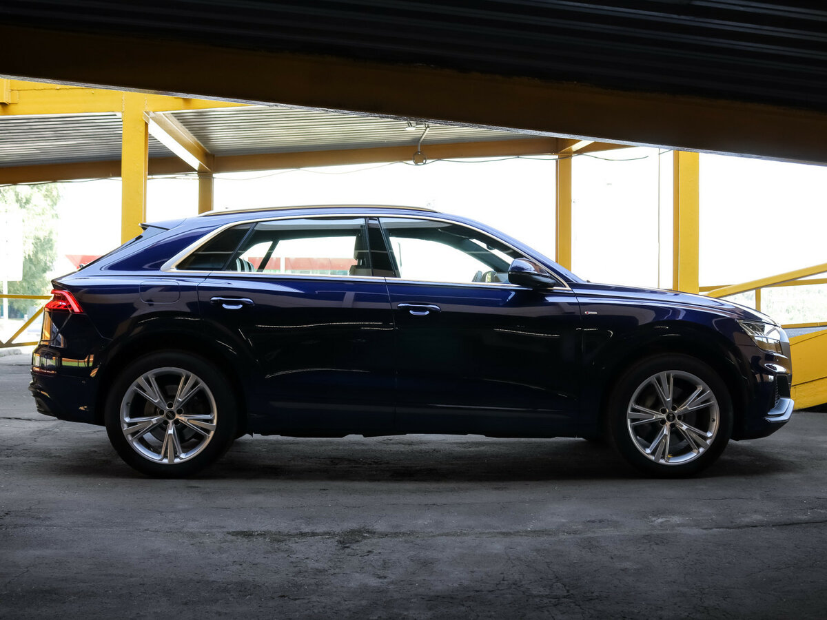 Audi Q8