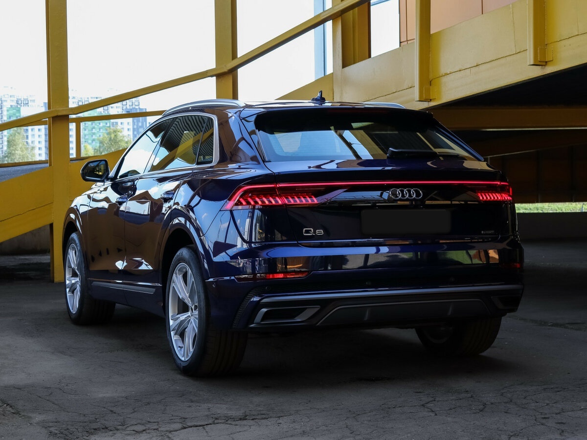 Audi Q8
