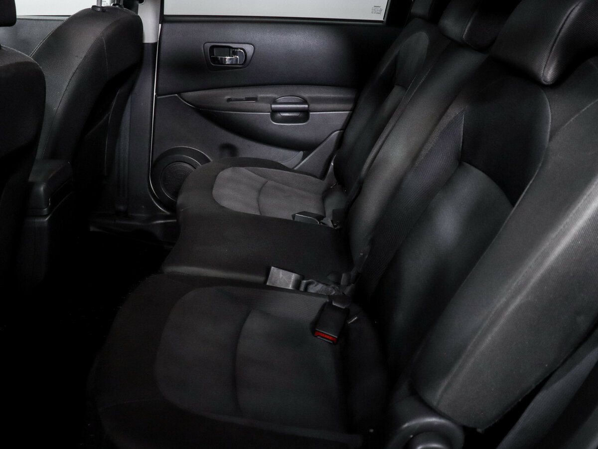 Nissan Qashqai+2