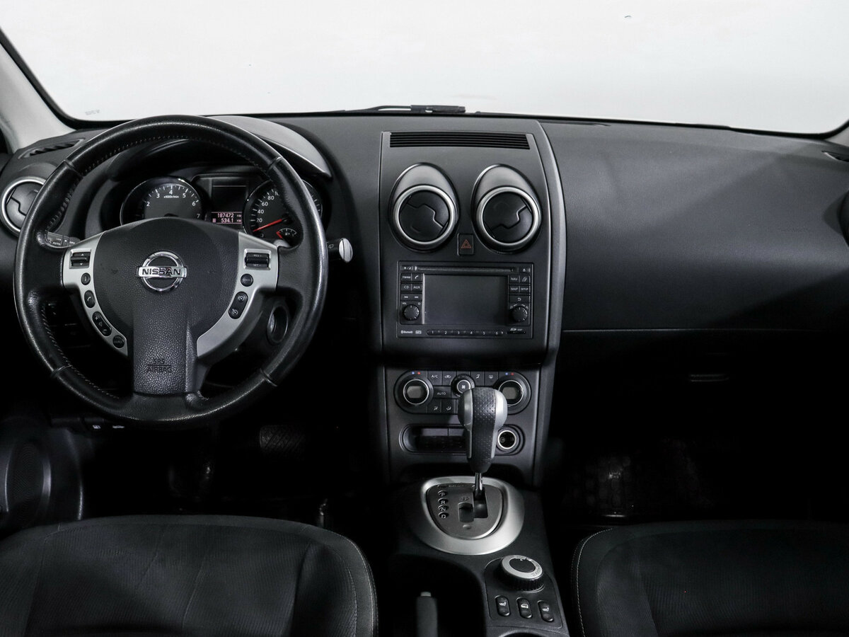 Nissan Qashqai+2 2010