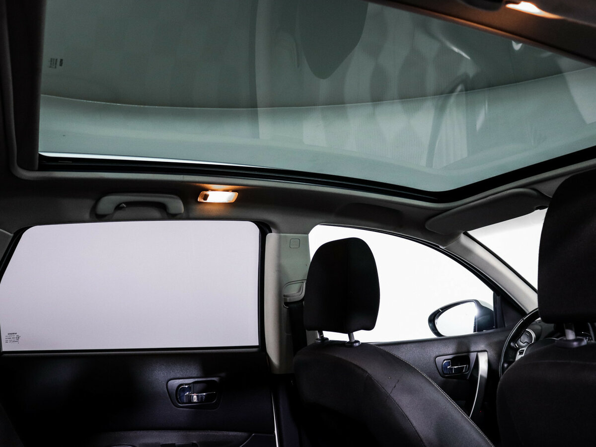 Nissan Qashqai+2 2010