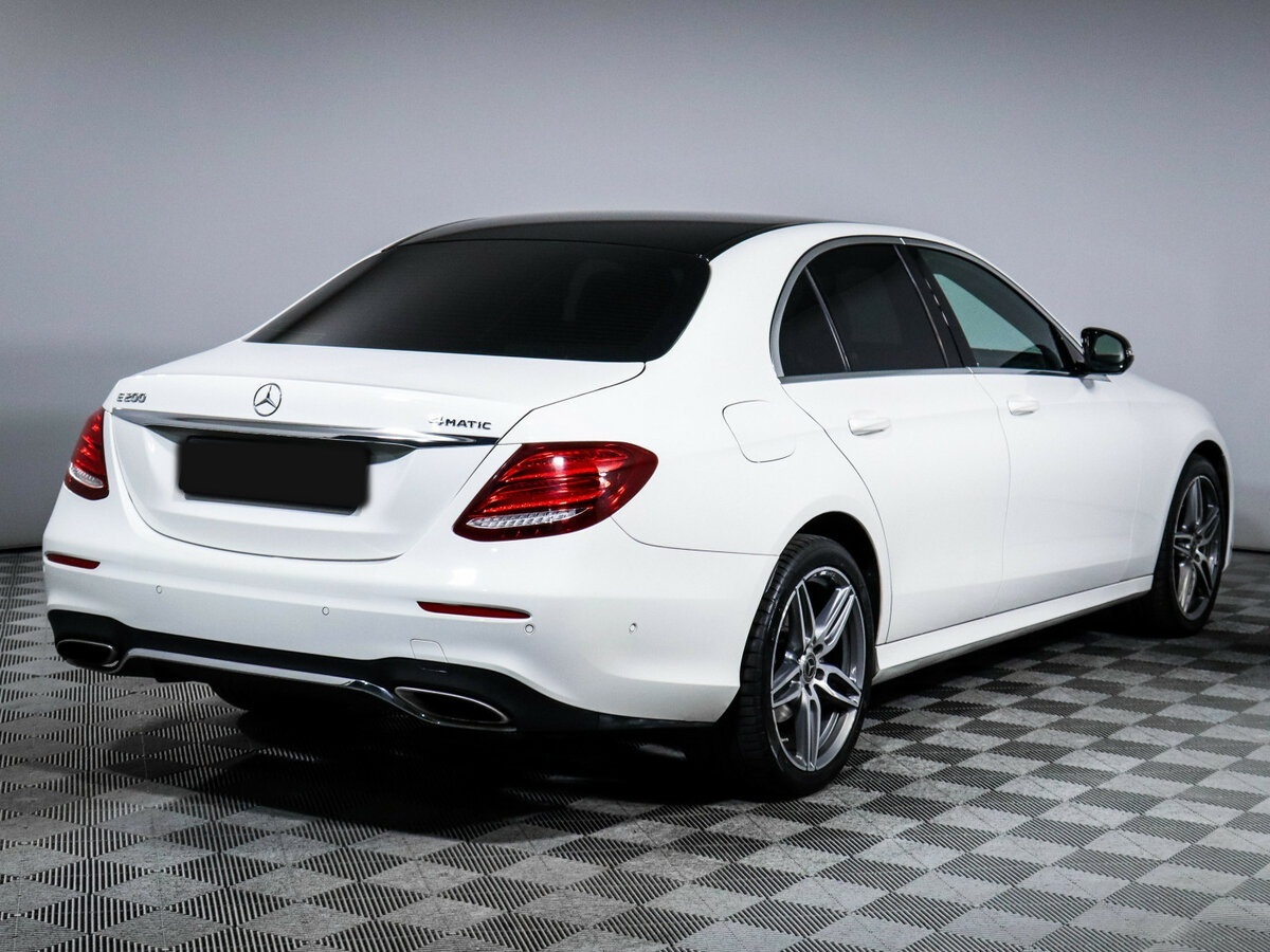 Mercedes-Benz E-Класс