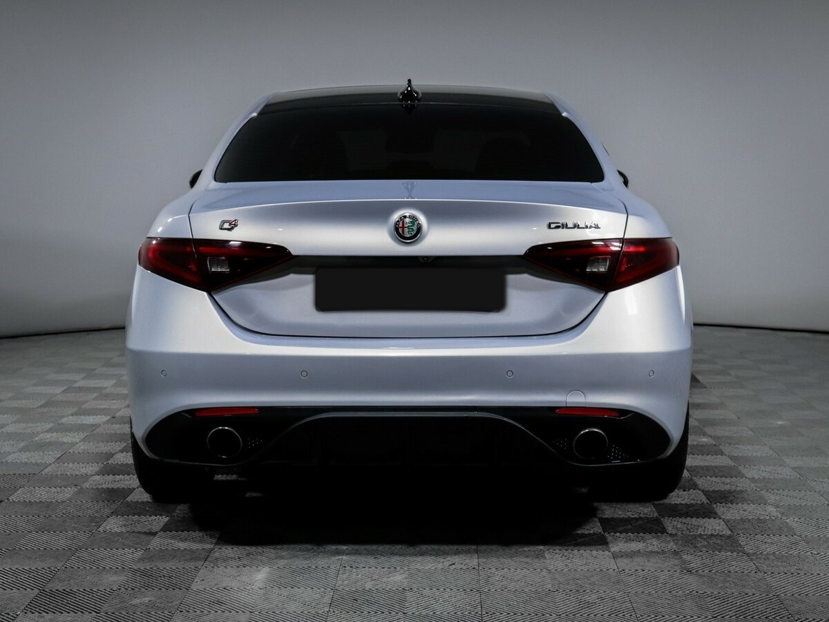 Alfa Romeo Giulia