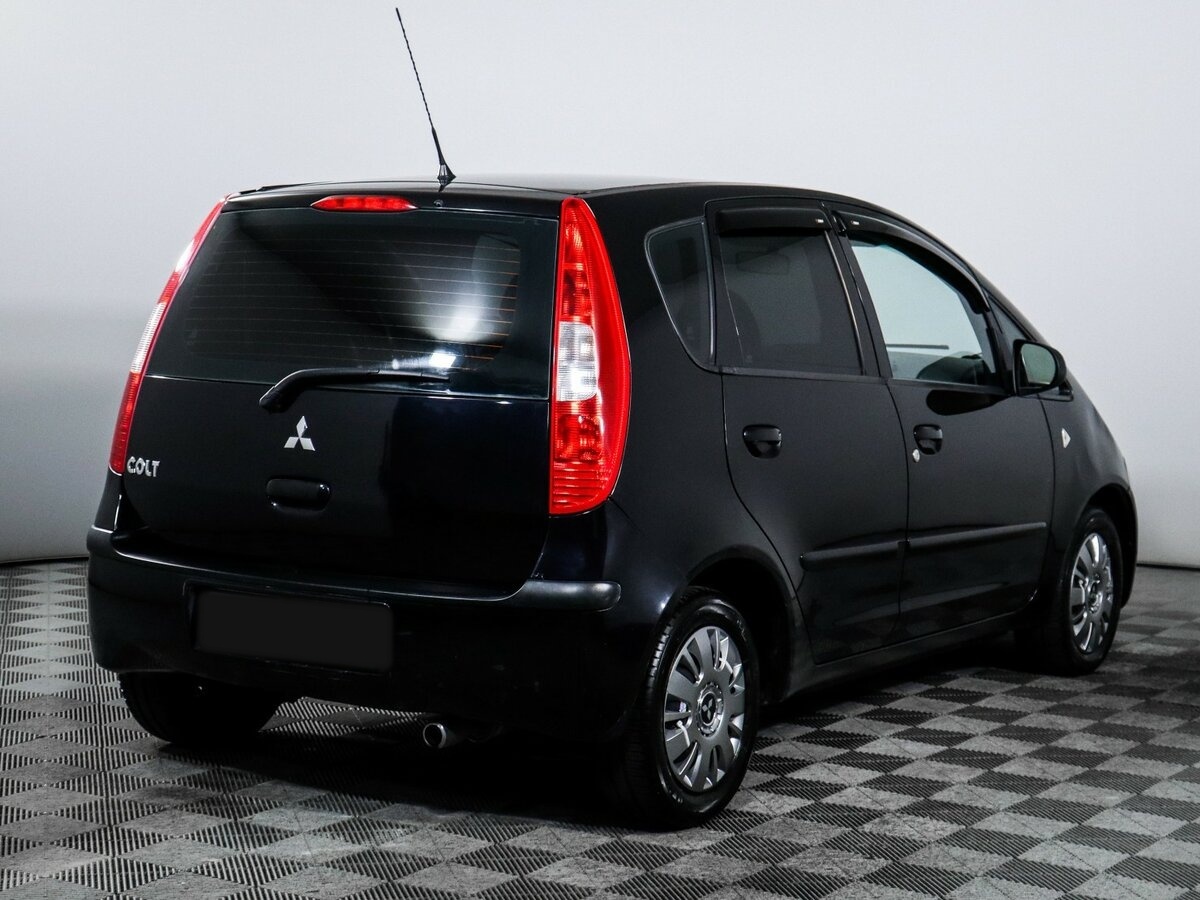 Mitsubishi Colt