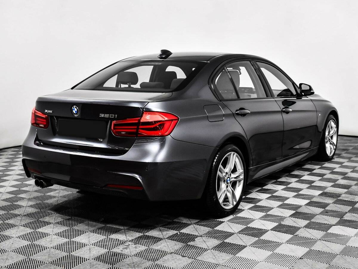 BMW 3 серии 2017