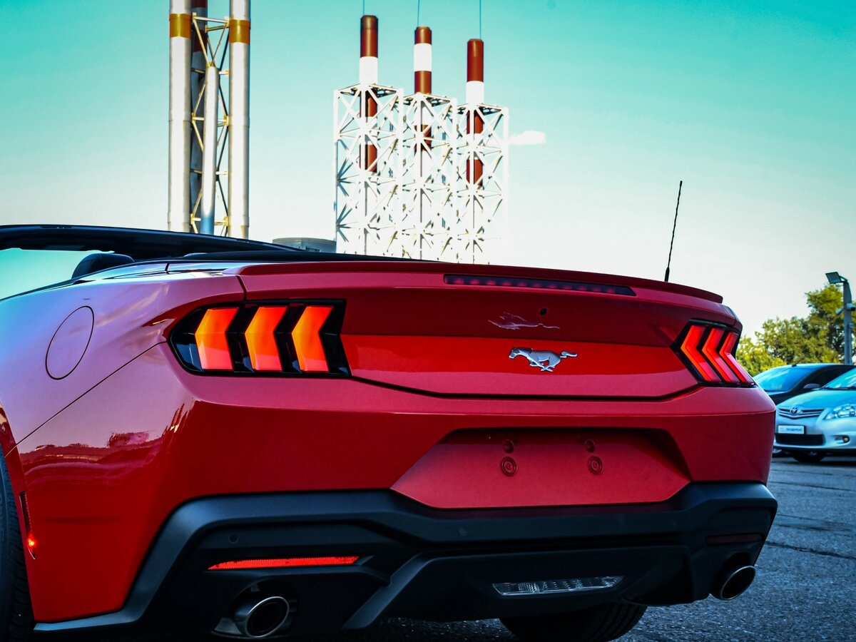Ford Mustang 2024