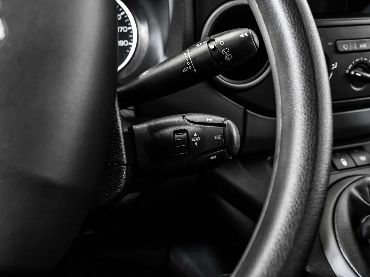 Peugeot Partner 2021