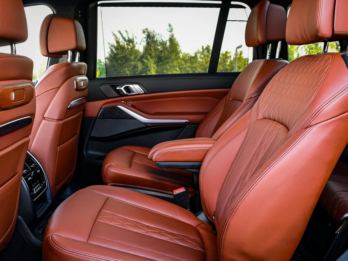 BMW X7 2022