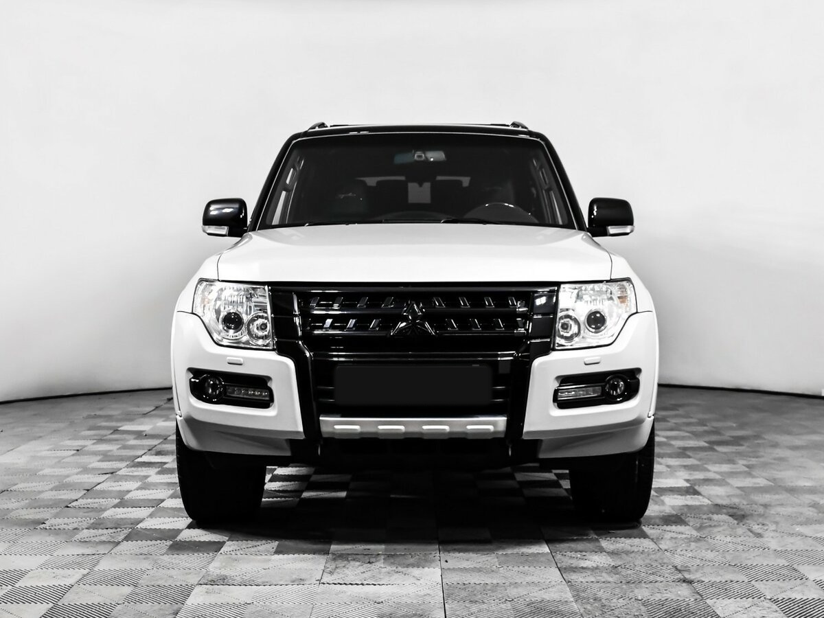 Mitsubishi Pajero 2019