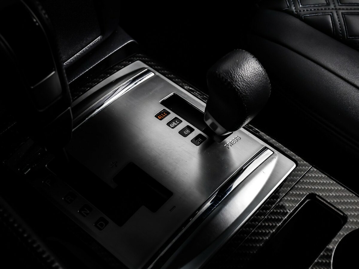 Mitsubishi Pajero 2019