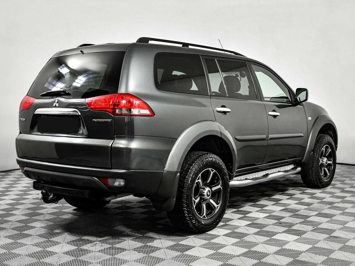 Mitsubishi Pajero Sport