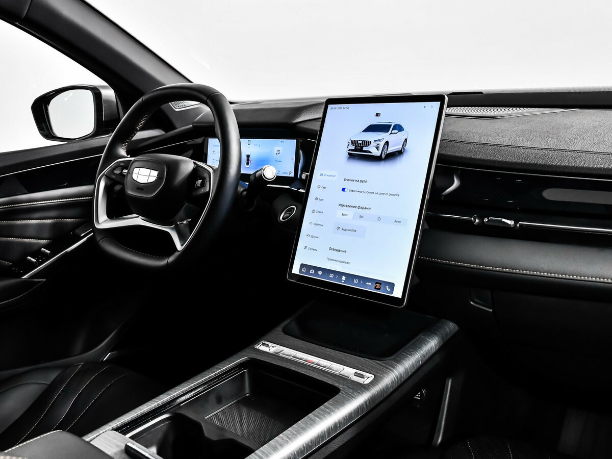 Geely Preface 2024