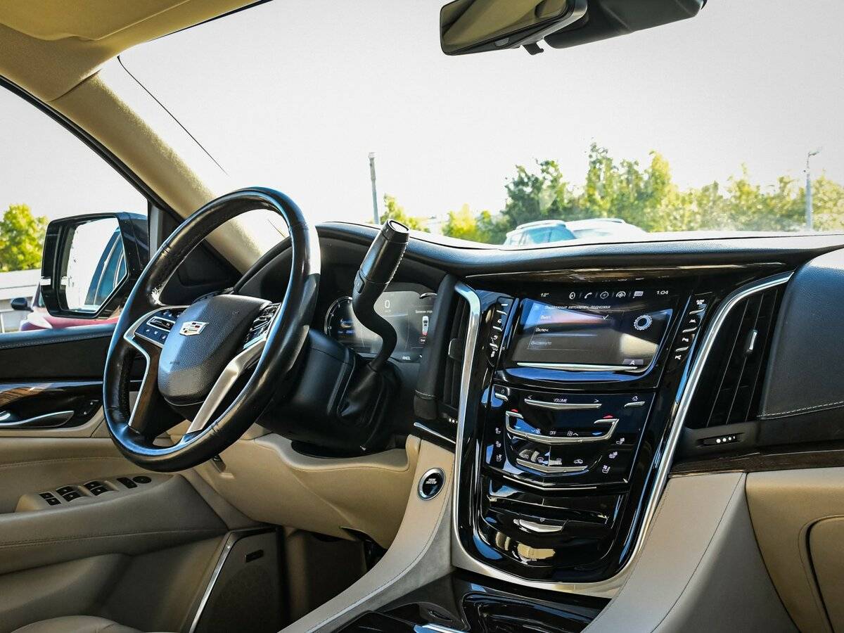Cadillac Escalade 2018
