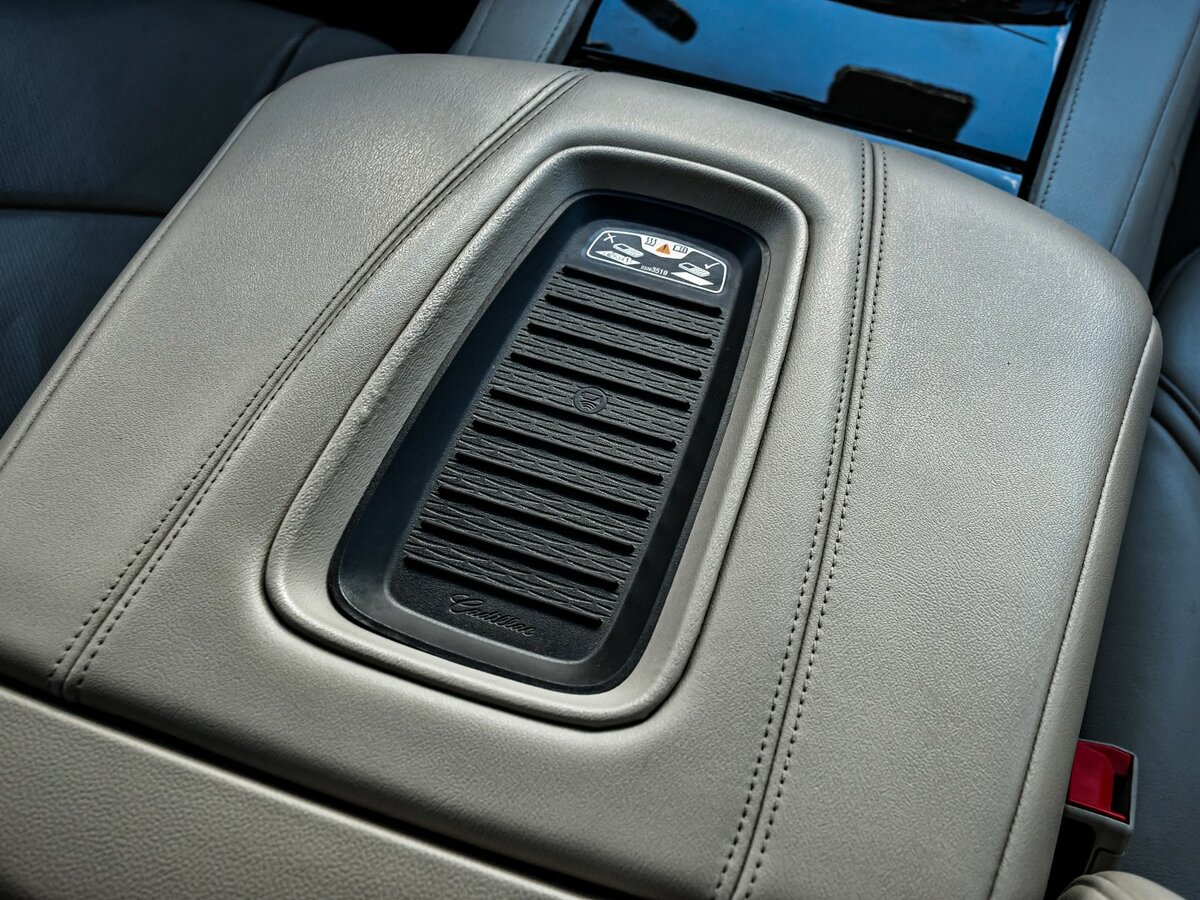 Cadillac Escalade 2018