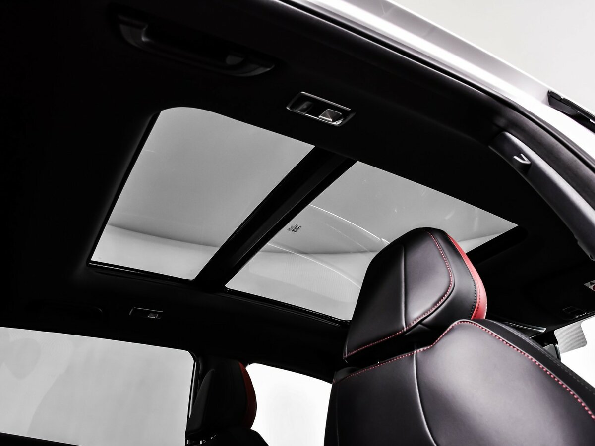 Geely Coolray 2023