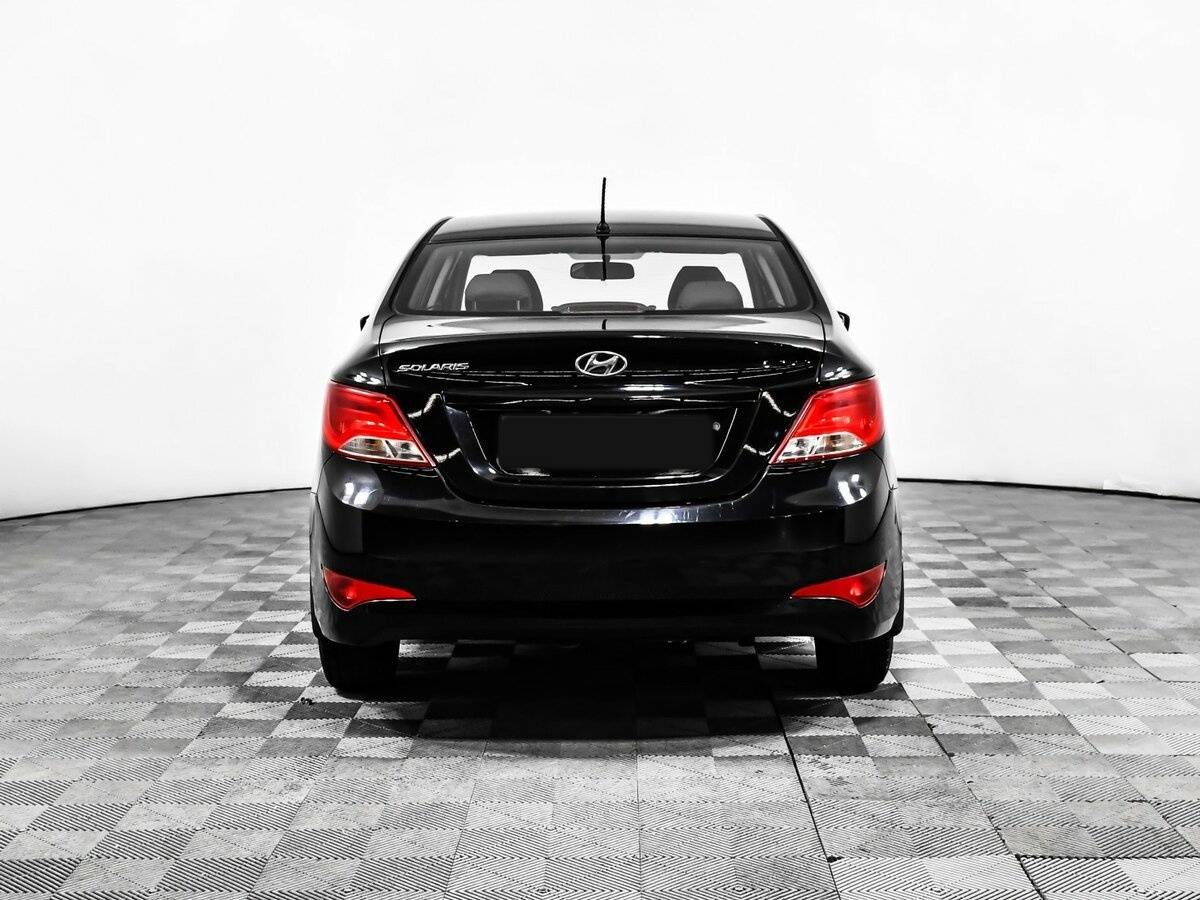 Hyundai Solaris 2016