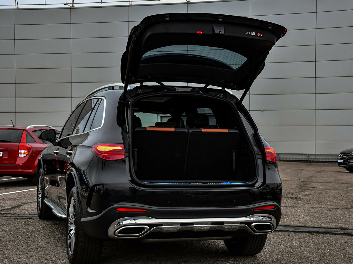 Mercedes-Benz GLC 2023