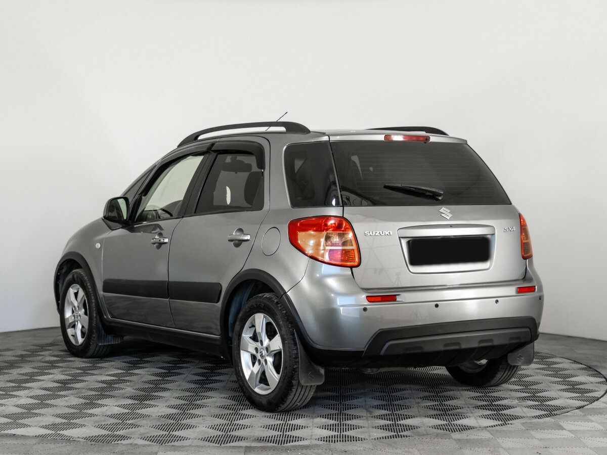 Suzuki SX4