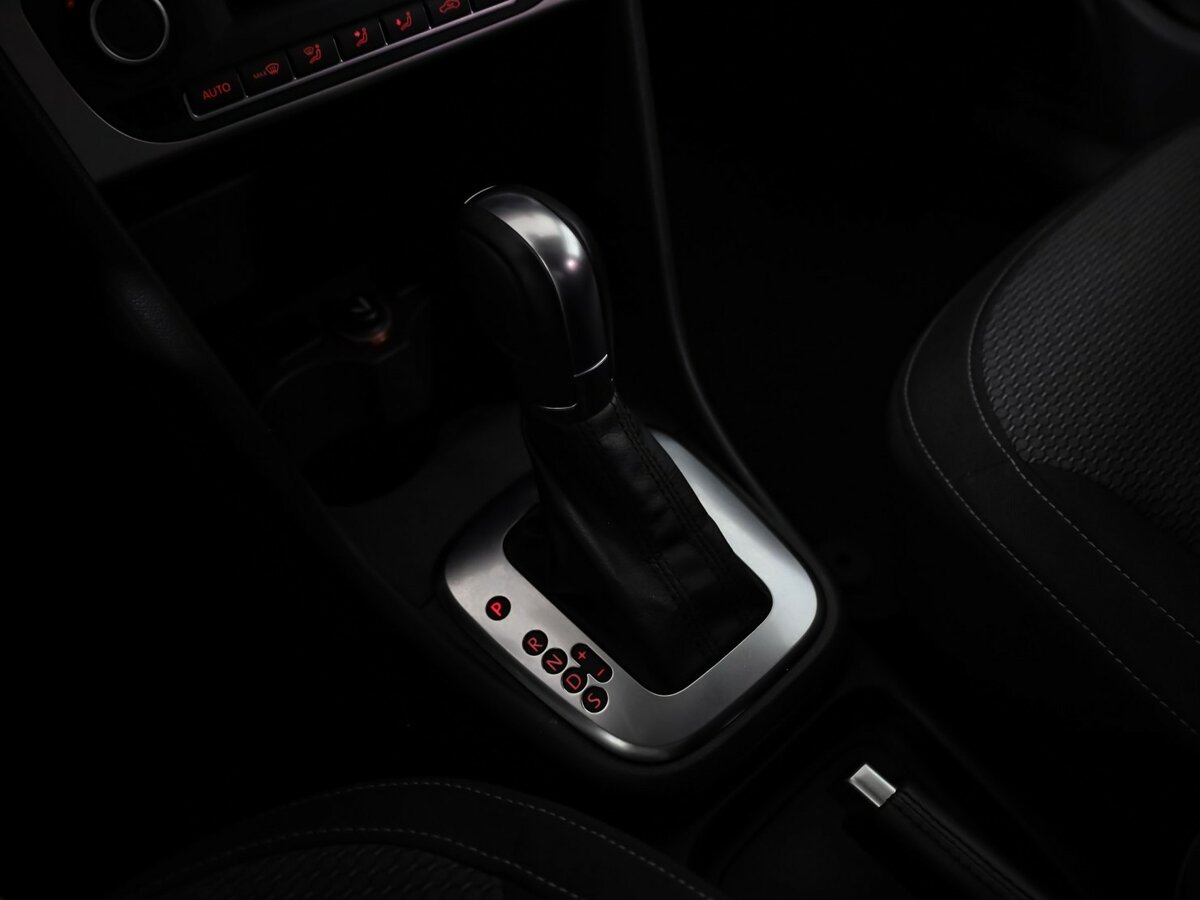 Volkswagen Polo 2015