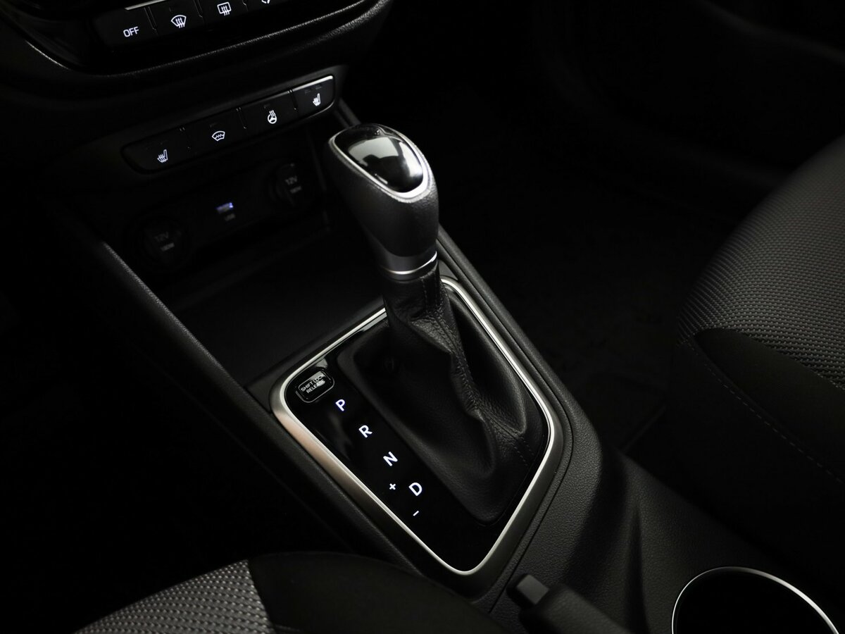 Hyundai Solaris 2021