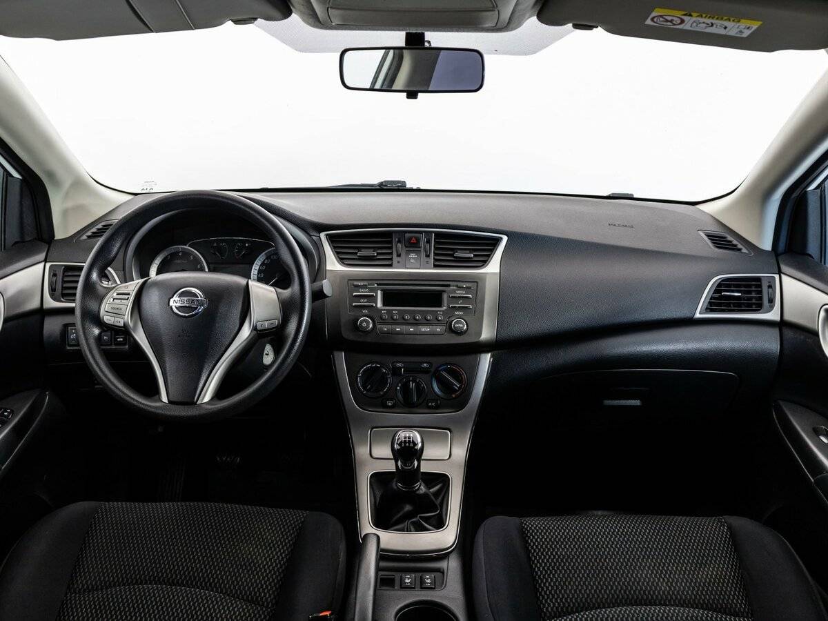 Nissan Sentra 2015