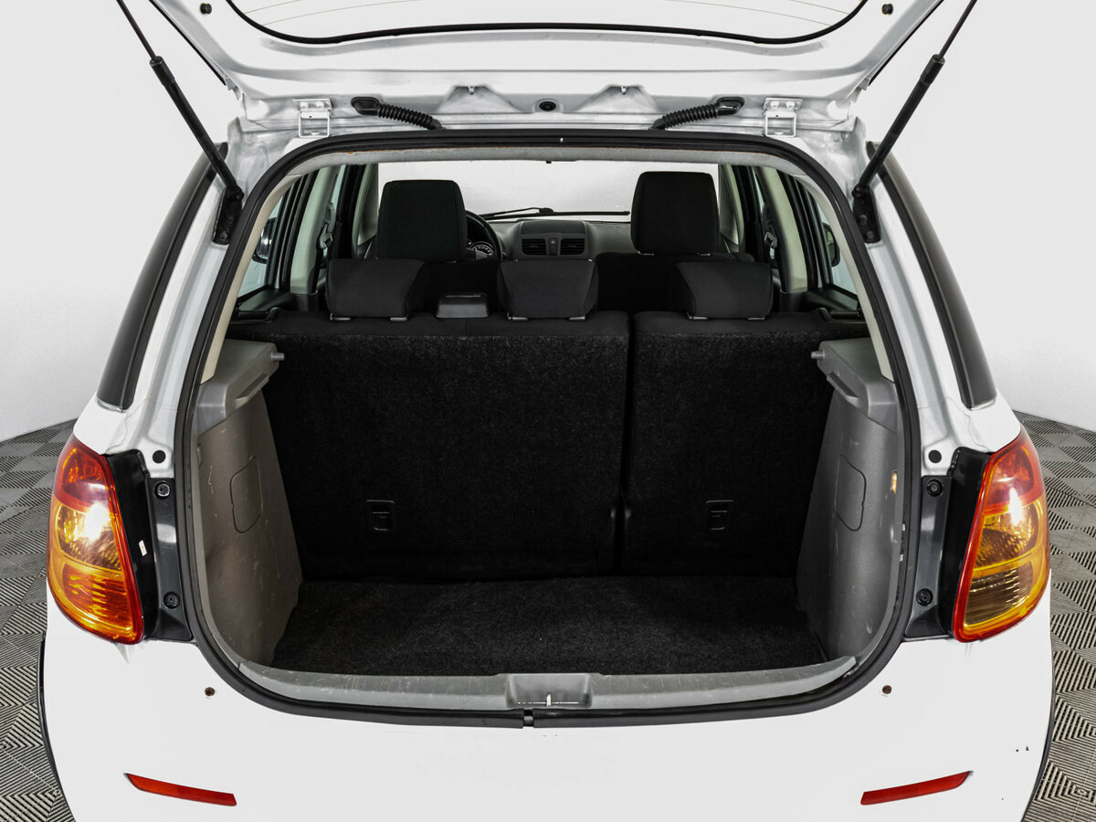 Suzuki SX4 2011