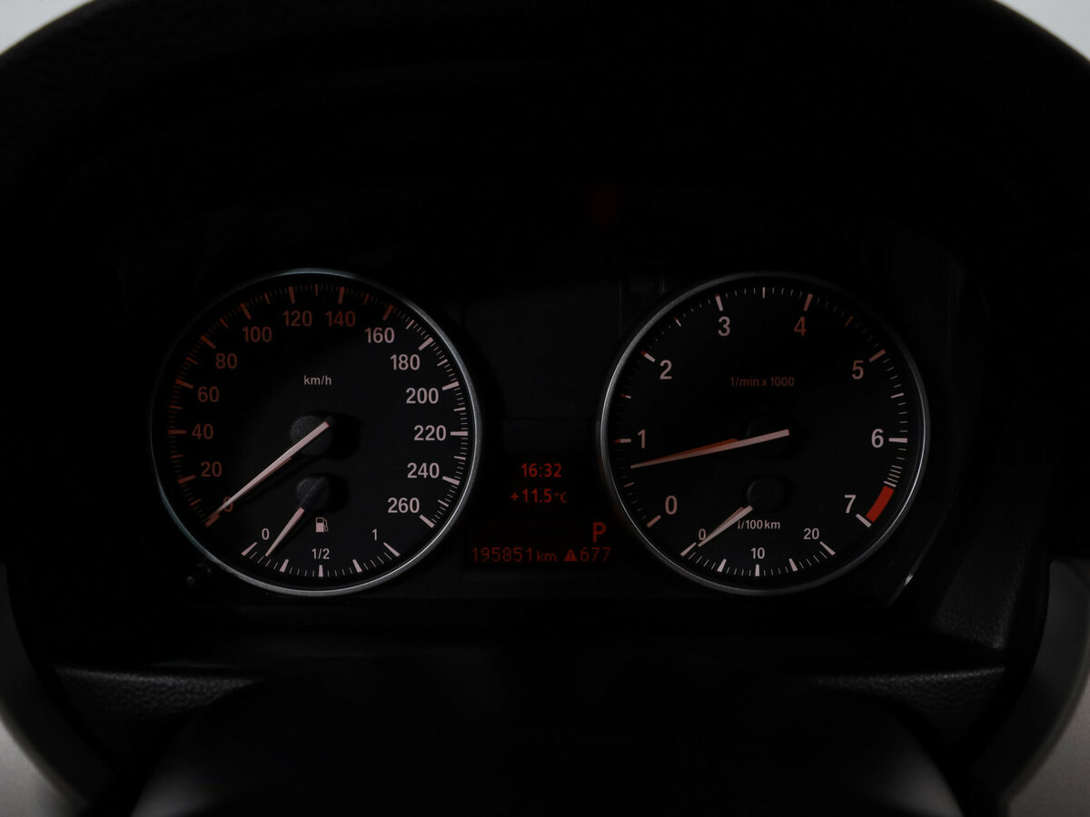 BMW 3 серии 2011