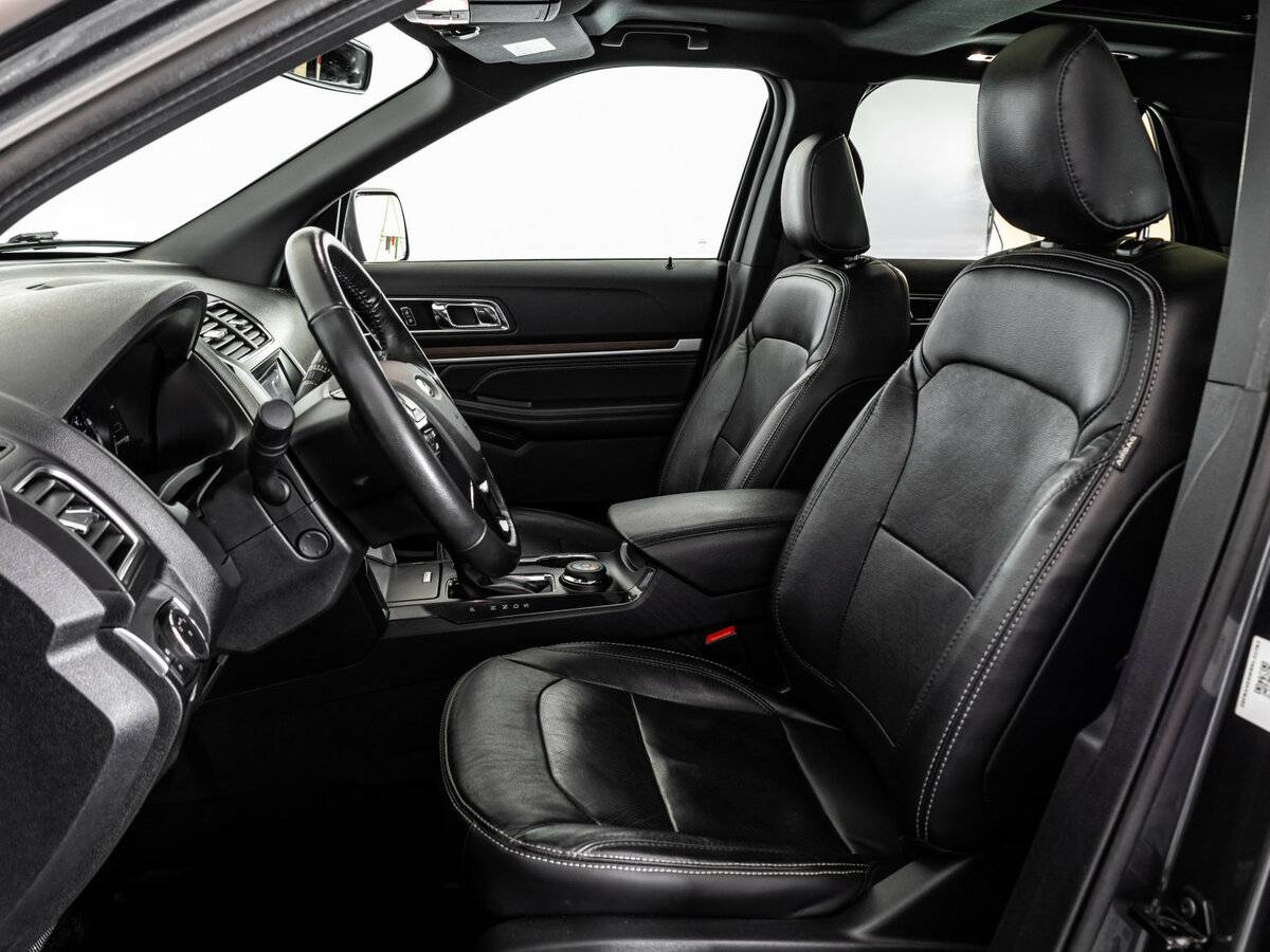 Ford Explorer 2019