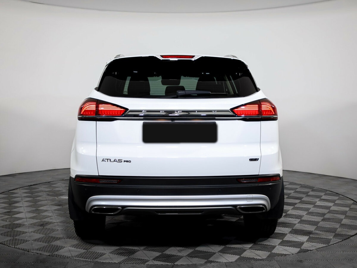 Geely Atlas Pro