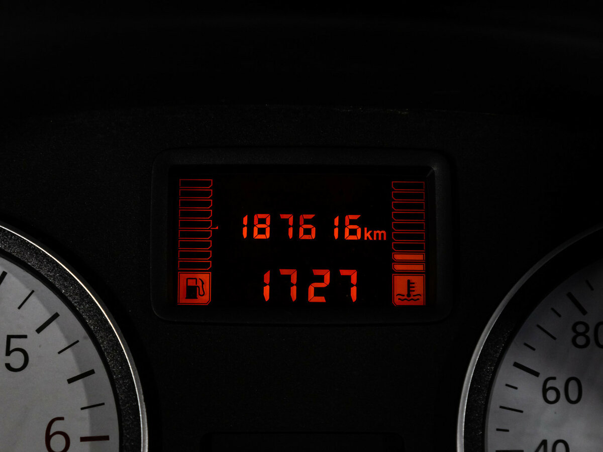 Renault Sandero 2011