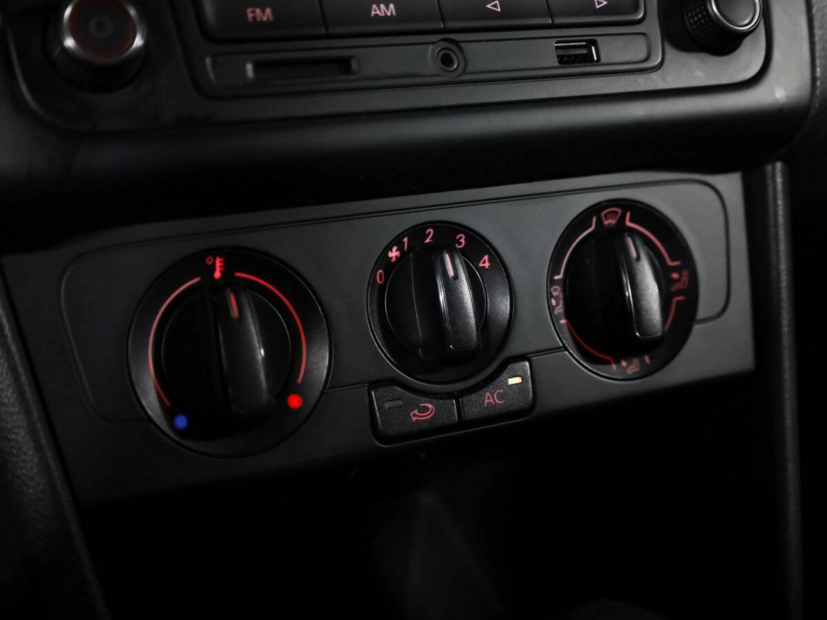 Volkswagen Polo 2013