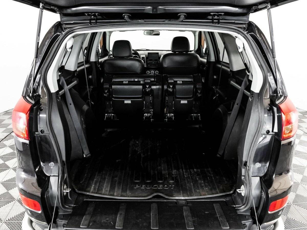 Peugeot 4007 2008