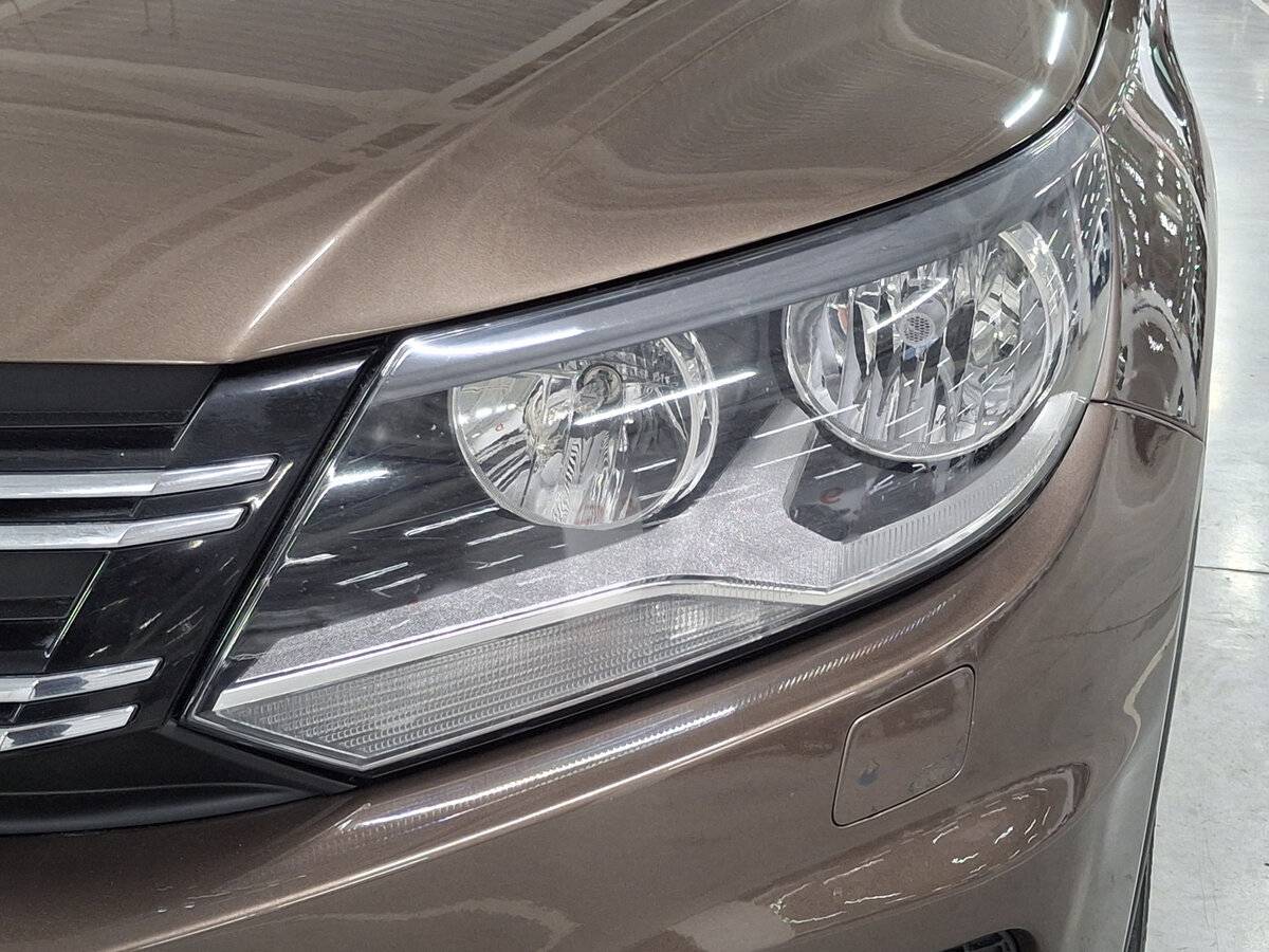 Volkswagen Tiguan 2015