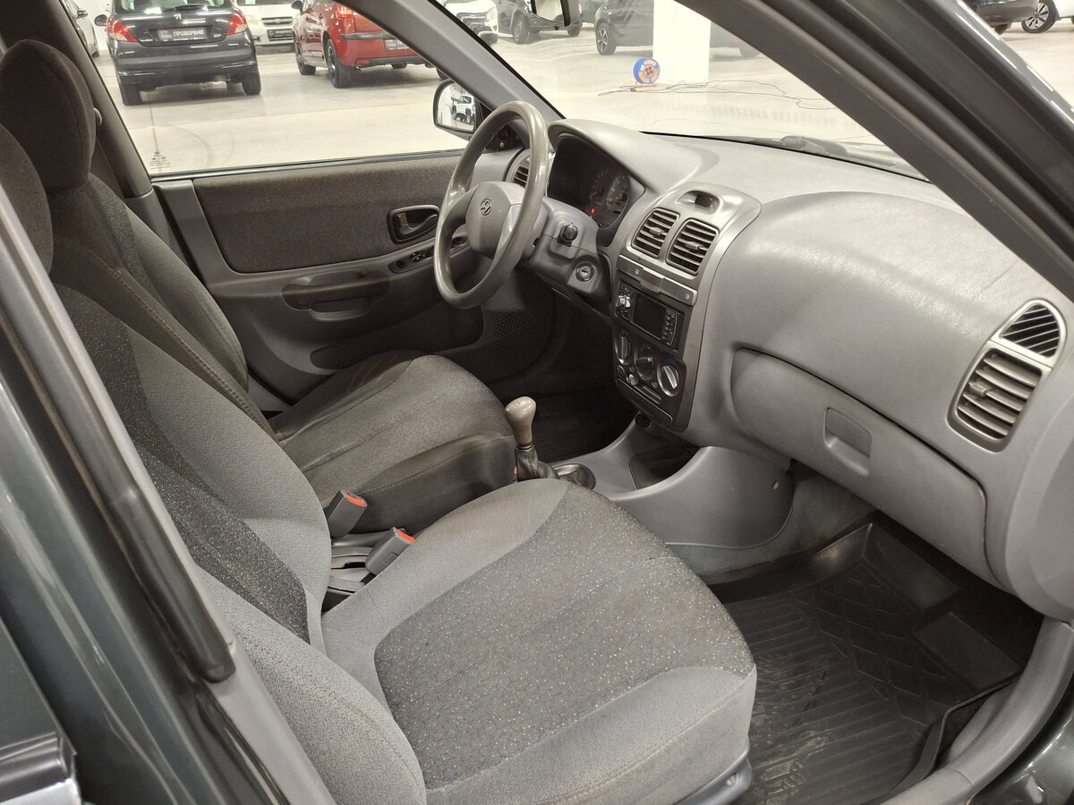 Hyundai Accent 2008