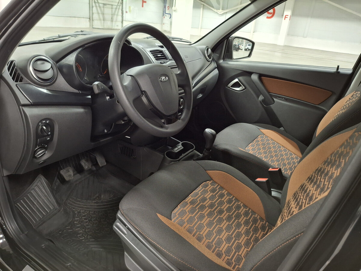 Lada (ВАЗ) Granta 2023