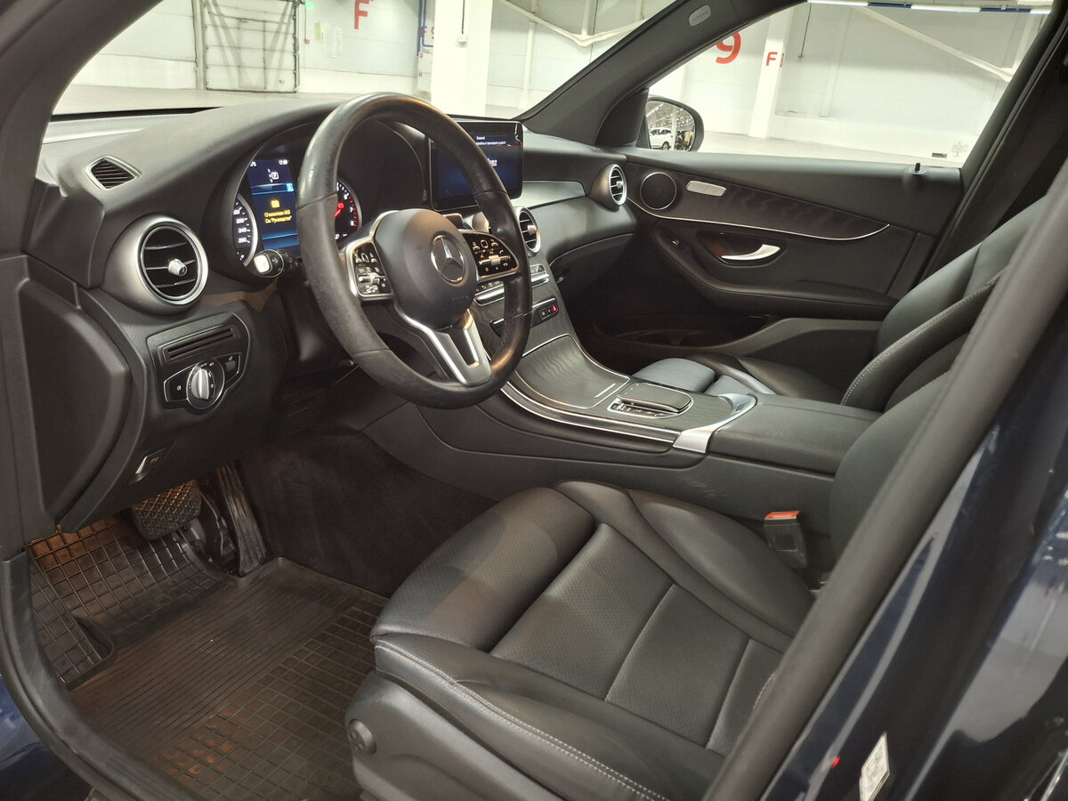 Mercedes-Benz GLC 2021