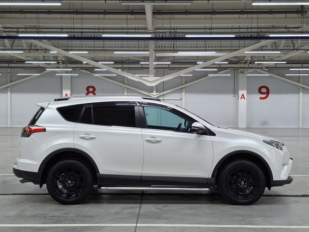 Toyota RAV4 2017