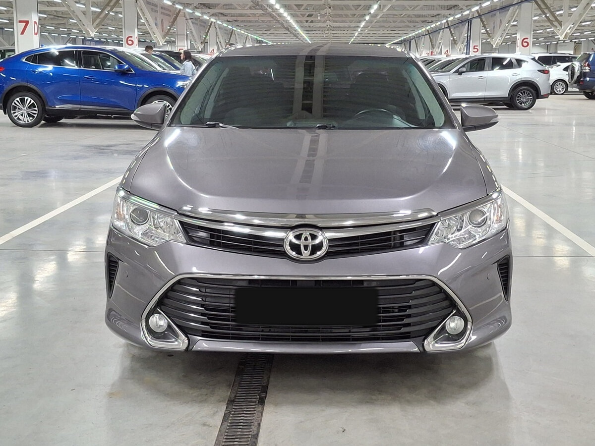 Toyota Camry 2016