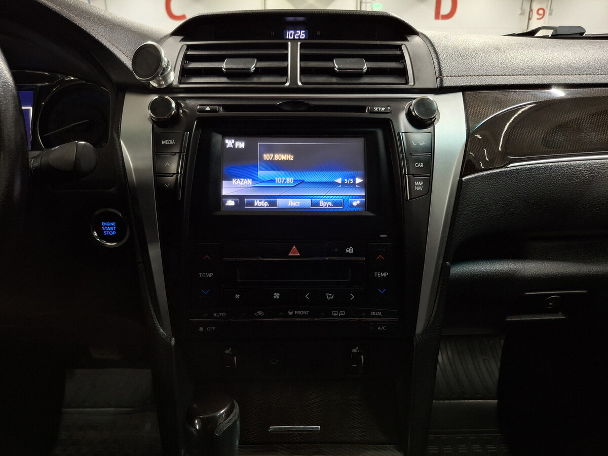 Toyota Camry 2016
