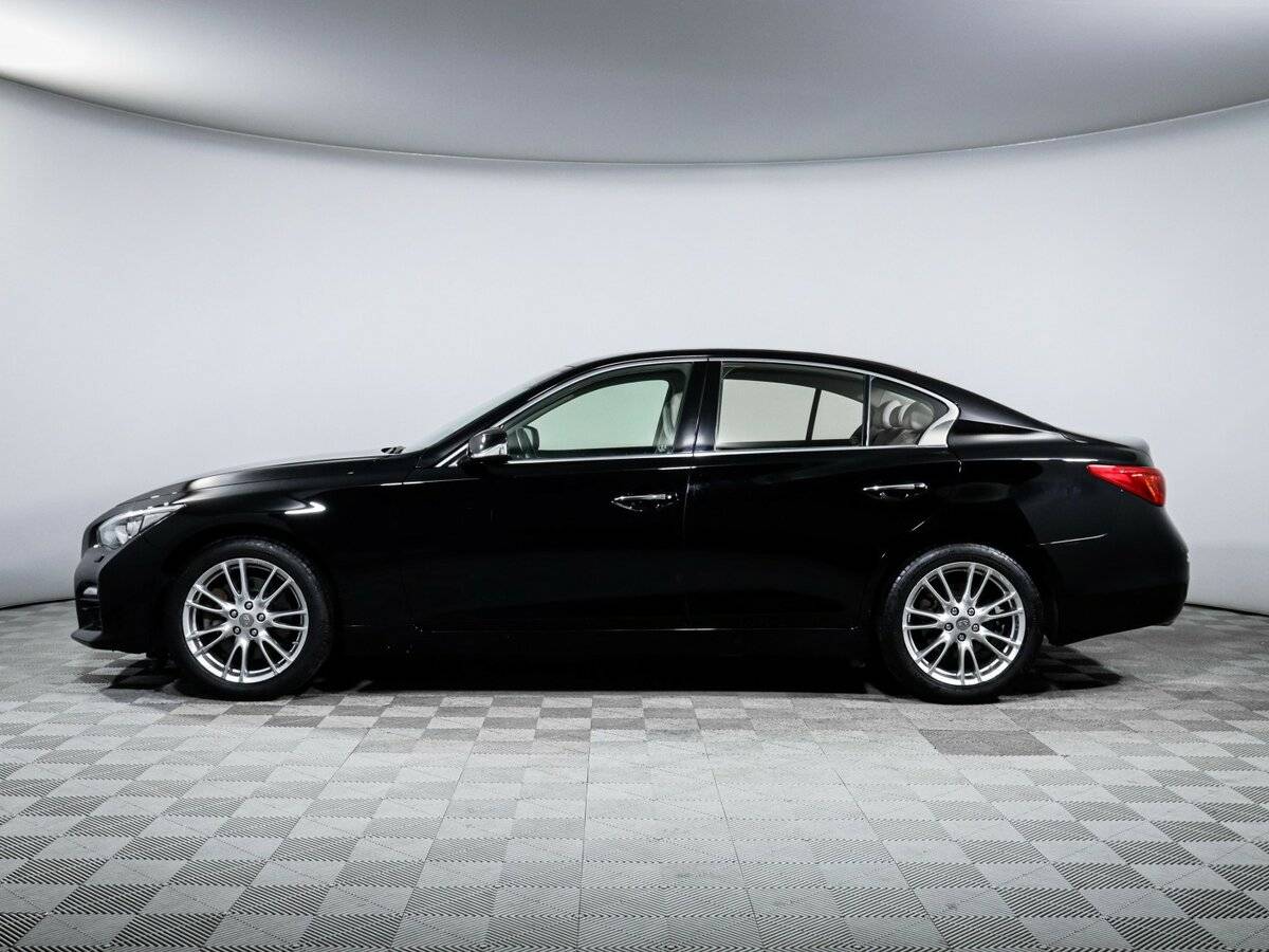 Infiniti Q50 2014